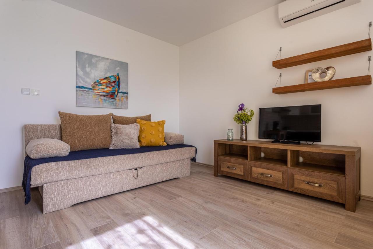 Apartment Magic Garden باشْكا المظهر الخارجي الصورة
